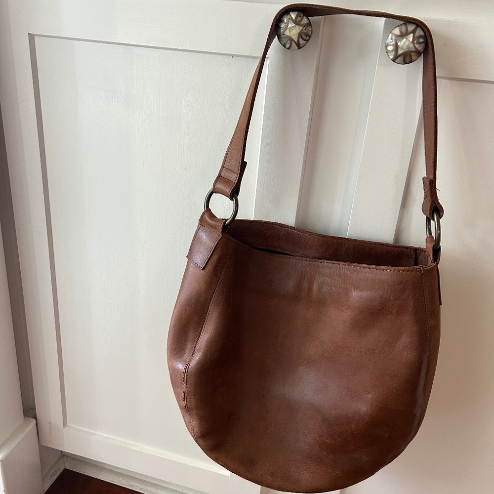 Able brown leather shoulder bag